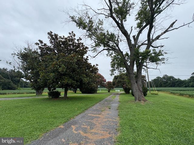 6525 NOMINI HALL ROAD, Hague, VA 22469