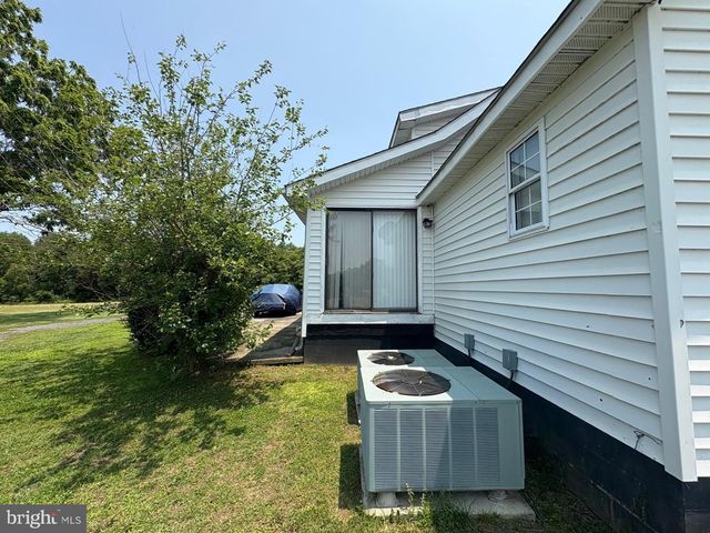 6525 NOMINI HALL ROAD, Hague, VA 22469