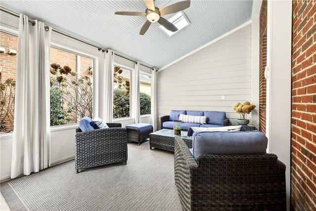 455 High Pointe Trail, Roswell, GA 30076