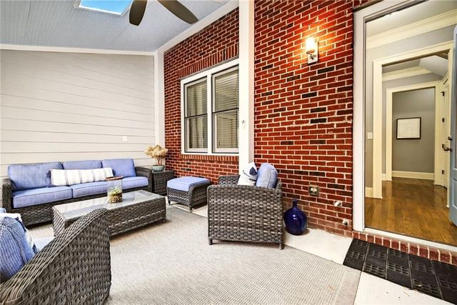 455 High Pointe Trail, Roswell, GA 30076
