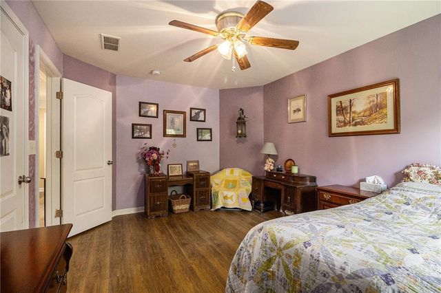 5925 Crescent Landing Drive, Cumming, GA 30028