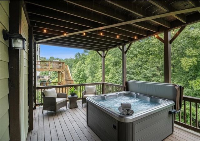 5925 Crescent Landing Drive, Cumming, GA 30028