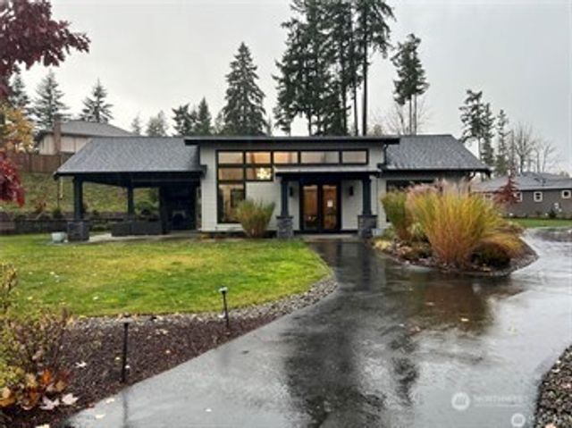 22701 SE 237th Place, Maple Valley, WA 98038