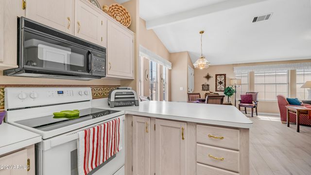 2400 E BASELINE Avenue 197, Apache Junction, AZ 85119
