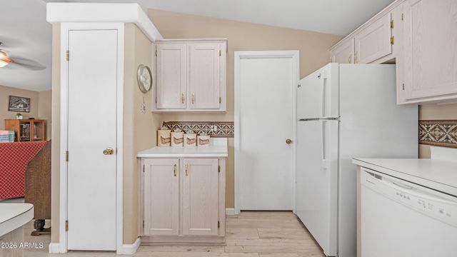2400 E BASELINE Avenue 197, Apache Junction, AZ 85119