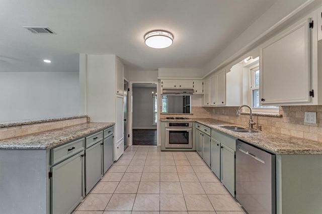 7823 Kleingreen Lane, Spring, TX 77379