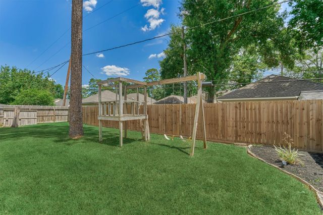 7823 Kleingreen Lane, Spring, TX 77379