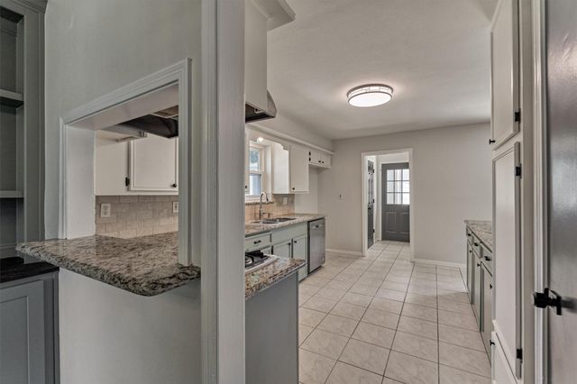 7823 Kleingreen Lane, Spring, TX 77379