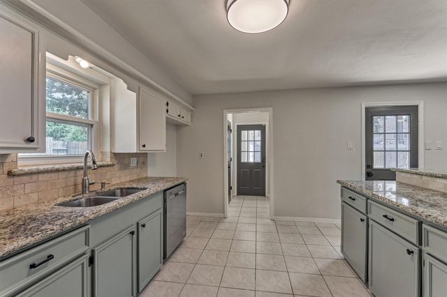 7823 Kleingreen Lane, Spring, TX 77379