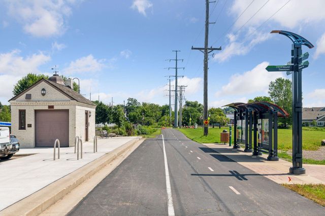 2209 Chateau Lane, Mound, MN 55364