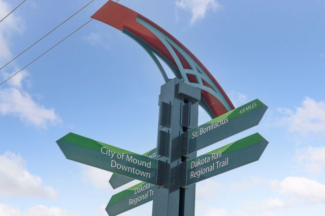 2209 Chateau Lane, Mound, MN 55364