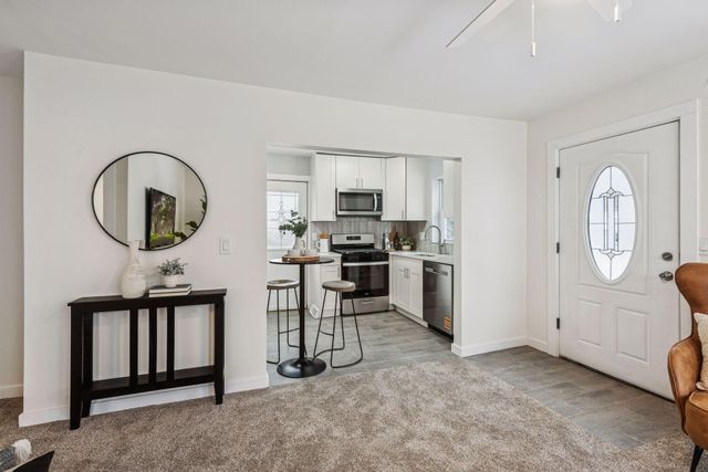 2209 Chateau Lane, Mound, MN 55364