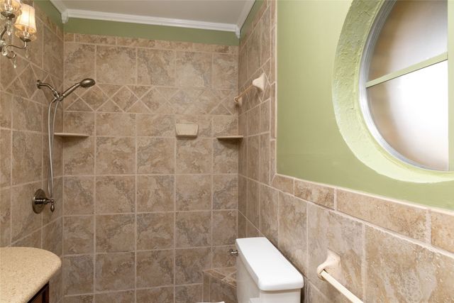 1710 Park Hill Drive, Arlington, TX 76012