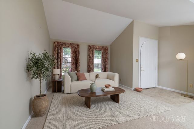 1710 Park Hill Drive, Arlington, TX 76012