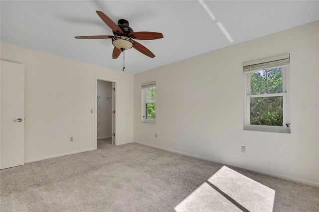 12 MAYFLOWER COURT E, Homosassa, FL 34446