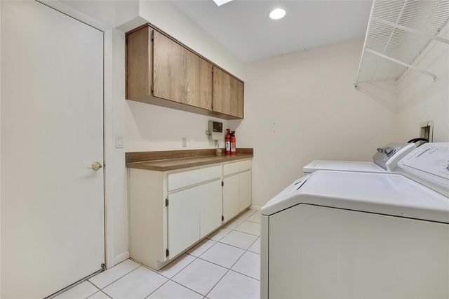 12 MAYFLOWER COURT E, Homosassa, FL 34446