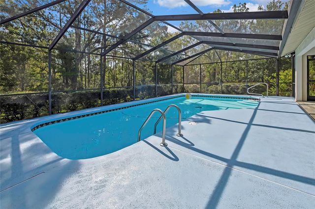 12 MAYFLOWER COURT E, Homosassa, FL 34446