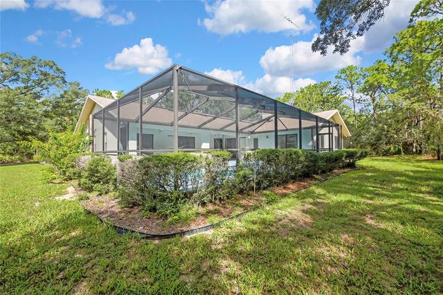 12 MAYFLOWER COURT E, Homosassa, FL 34446