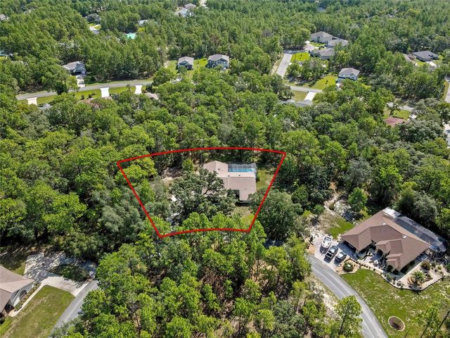 12 MAYFLOWER COURT E, Homosassa, FL 34446