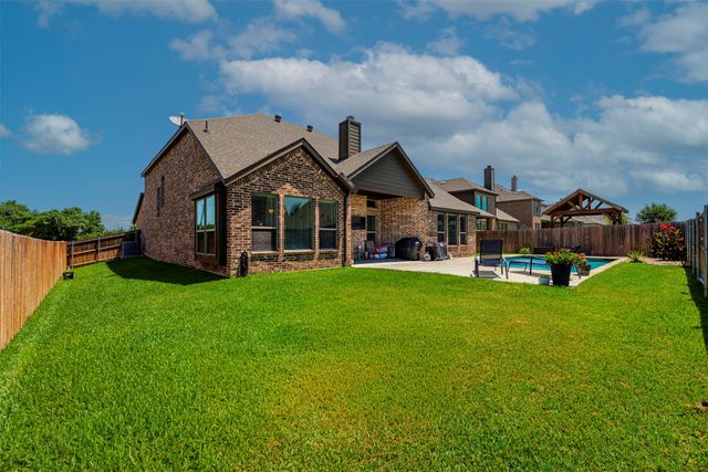 606 Lonesome Dove Drive, Midlothian, TX 76065