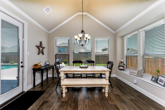 606 Lonesome Dove Drive, Midlothian, TX 76065