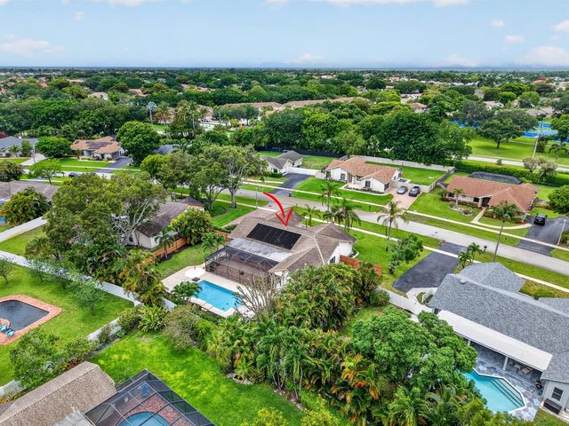 18232 104th Terrace S, Boca Raton, FL 33498