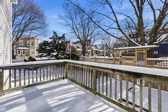 3404 N Albany Avenue, Chicago, IL 60618