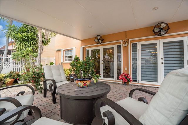 19702 NW 84th Place, Hialeah, FL 33015