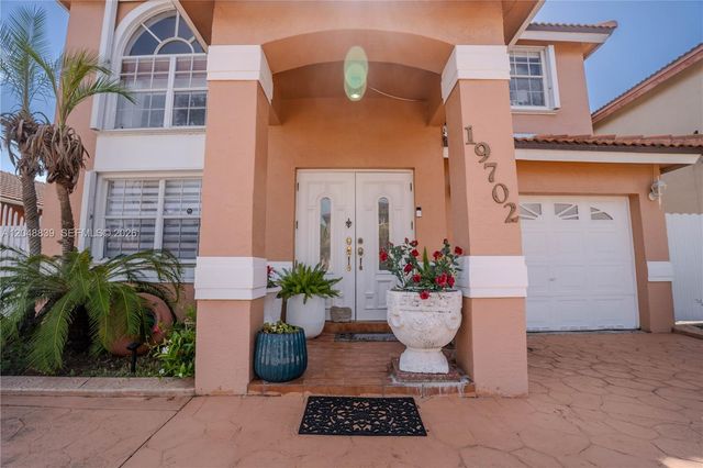 19702 NW 84th Place, Hialeah, FL 33015
