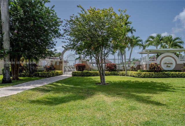 19702 NW 84th Place, Hialeah, FL 33015