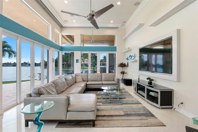 11940 NW 9th Street, Coral Springs, FL 33071