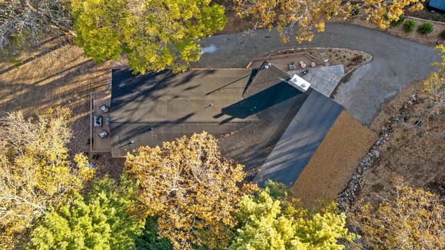 1815 Lula Lake Road, Lookout Mountain, GA 30750