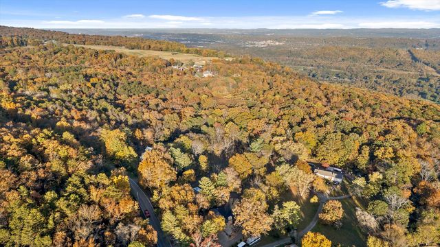 1815 Lula Lake Road, Lookout Mountain, GA 30750