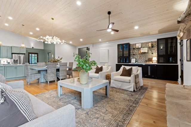1815 Lula Lake Road, Lookout Mountain, GA 30750