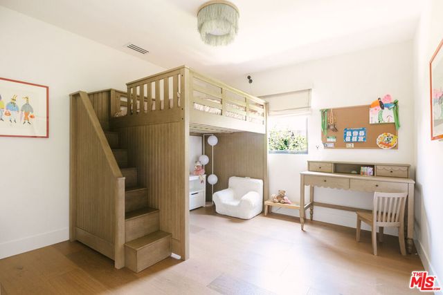 5724 Saloma Avenue, Sherman Oaks, CA 91411