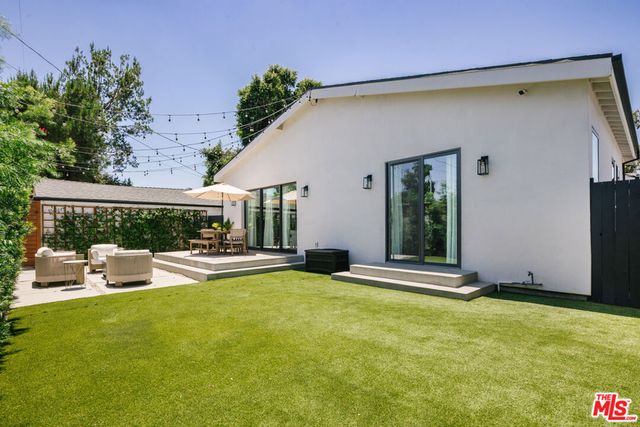 5724 Saloma Avenue, Sherman Oaks, CA 91411