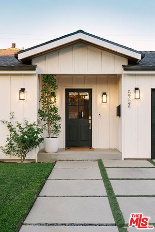5724 Saloma Avenue, Sherman Oaks, CA 91411