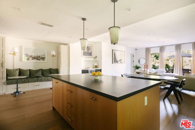 5724 Saloma Avenue, Sherman Oaks, CA 91411