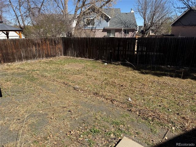 4148 S Lewiston Cir, Aurora, CO 80013