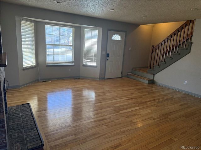 4148 S Lewiston Cir, Aurora, CO 80013