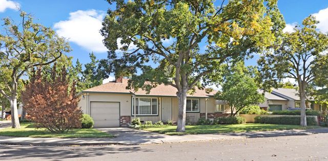 202 W Essex St, Stockton, CA 95204