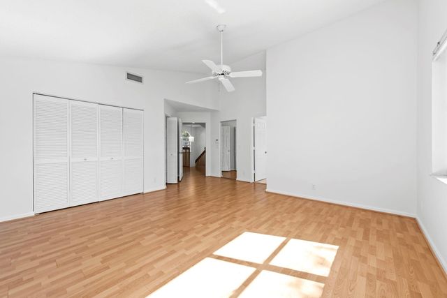 10320 NW 10th Court, Plantation, FL 33322