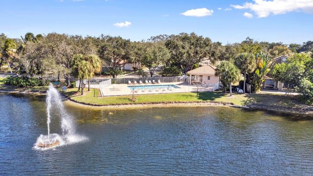 10320 NW 10th Court, Plantation, FL 33322