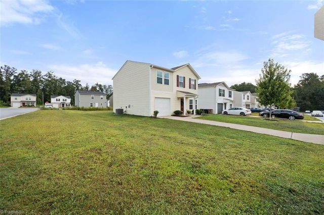 201 Pleasant Willow Place, Greensboro, NC 27405