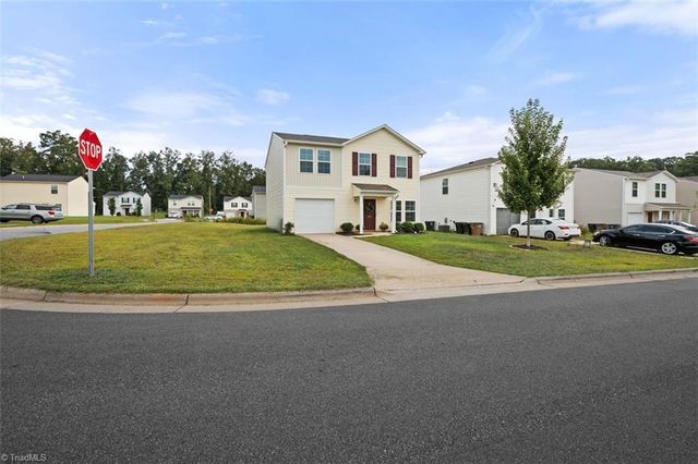 201 Pleasant Willow Place, Greensboro, NC 27405
