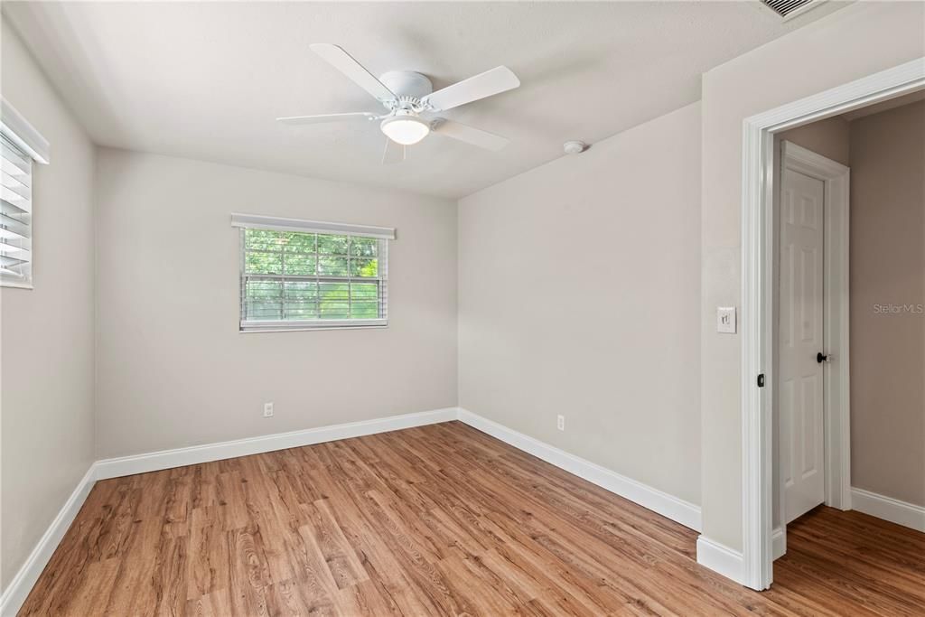Image 26 of property listing at 2433 WHITEHALL CIRCLE, Winter Park, FL 32792