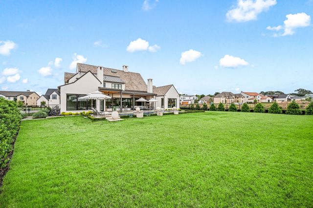 805 Stacy Drive, Southlake, TX 76092