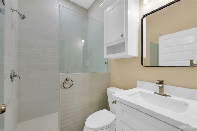 706 N 25th Street, Mission, TX 78574