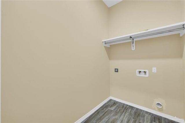 706 N 25th Street, Mission, TX 78574