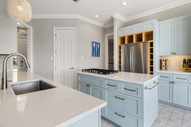 5214 McCormick Mountain DR, Austin, TX 78734